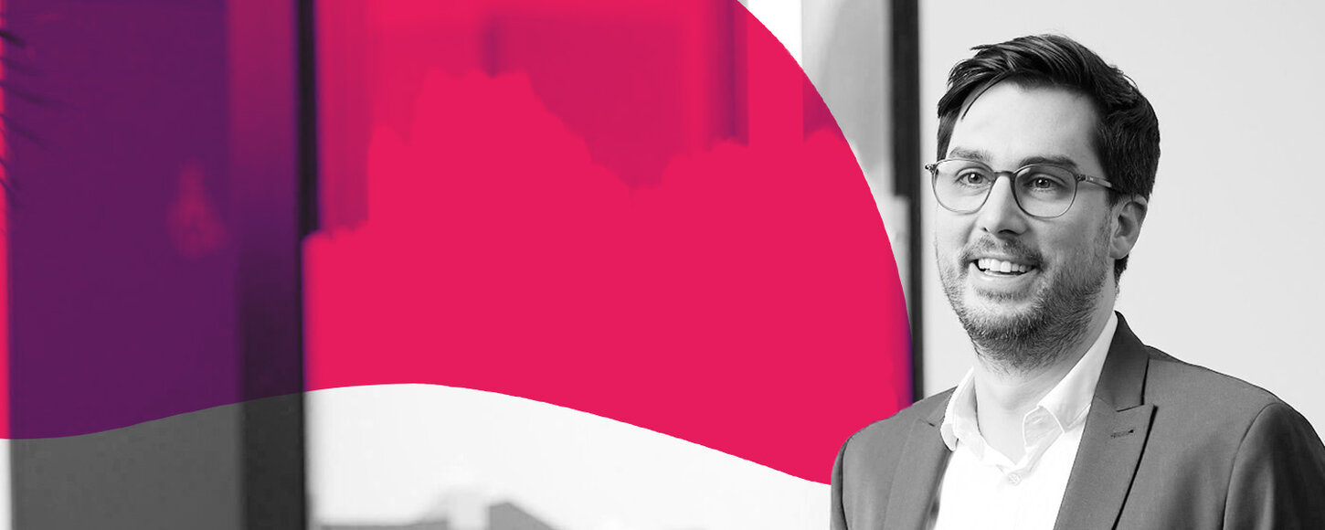 Audit professional and start-up consultant